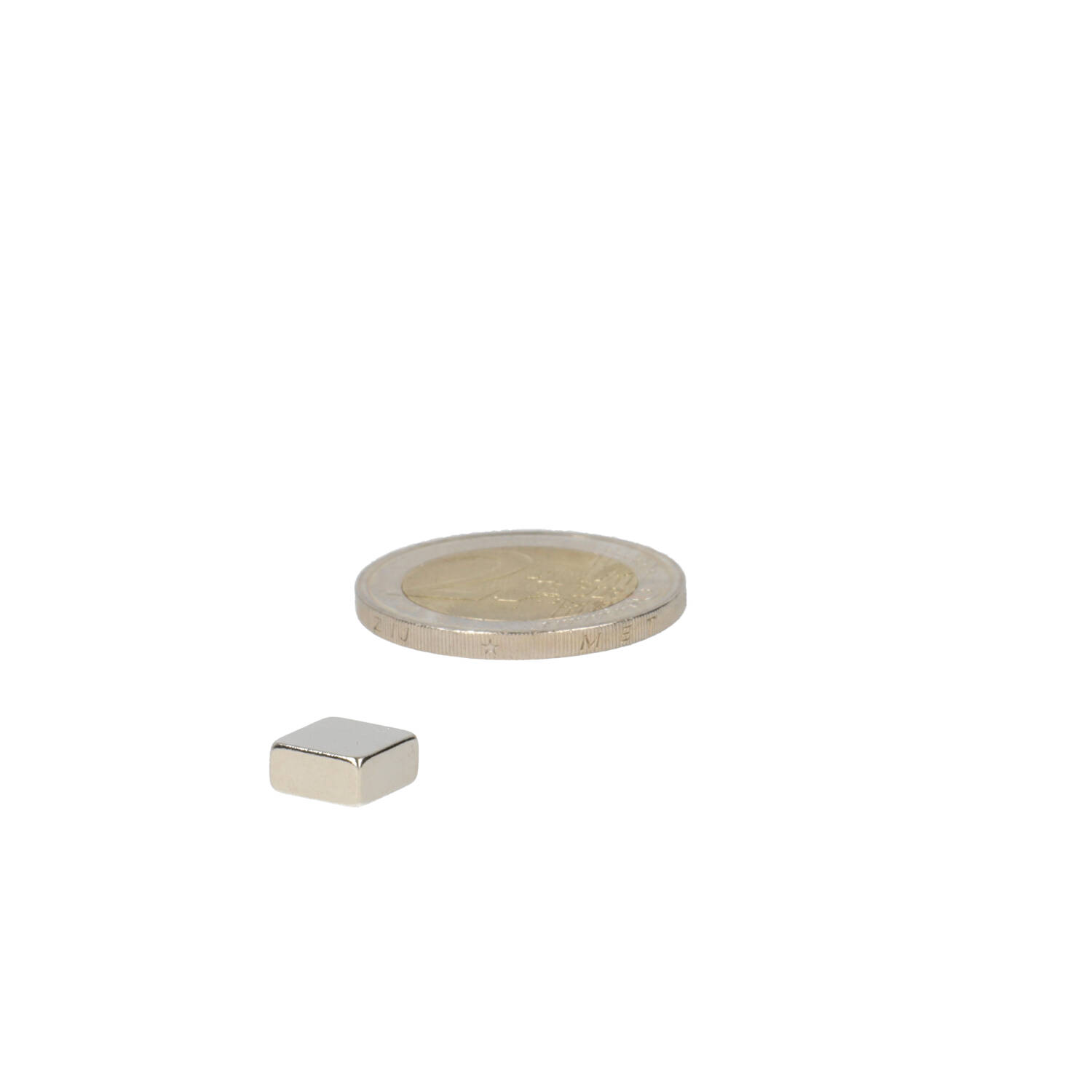 Neodym Quader-Magnet 8 x 8 x 4 mm (N45) – NiCuNi