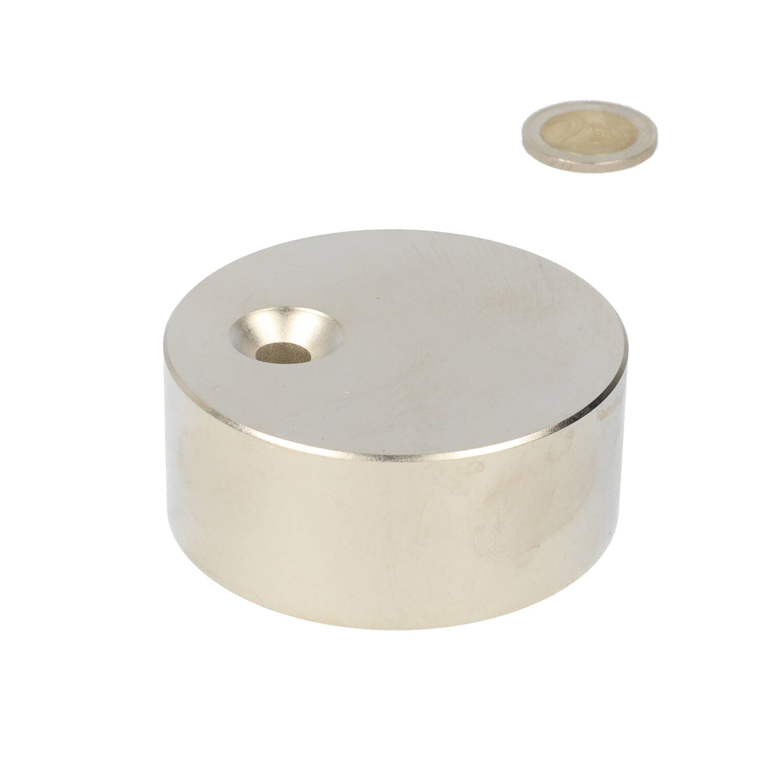 Neodym Scheibenmagnet Ø70 x 30 mm, N48, vernickelt (NiCuNi), mit Senkbohrung